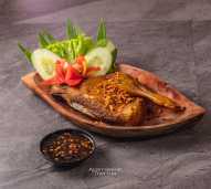 bebek goreng (paha) lauk
