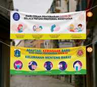 Spanduk per Meter