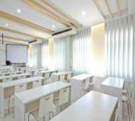 Meja Rapat Aula