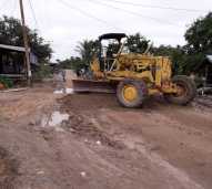 A. Jasa Perbaikan Motor Greder Komatsu GD 511