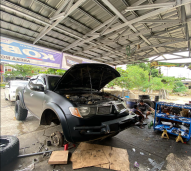 Jasa Service Mobil Triton