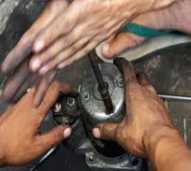 SERVICE DINAMO STATER MITSUBISHI TRITON
